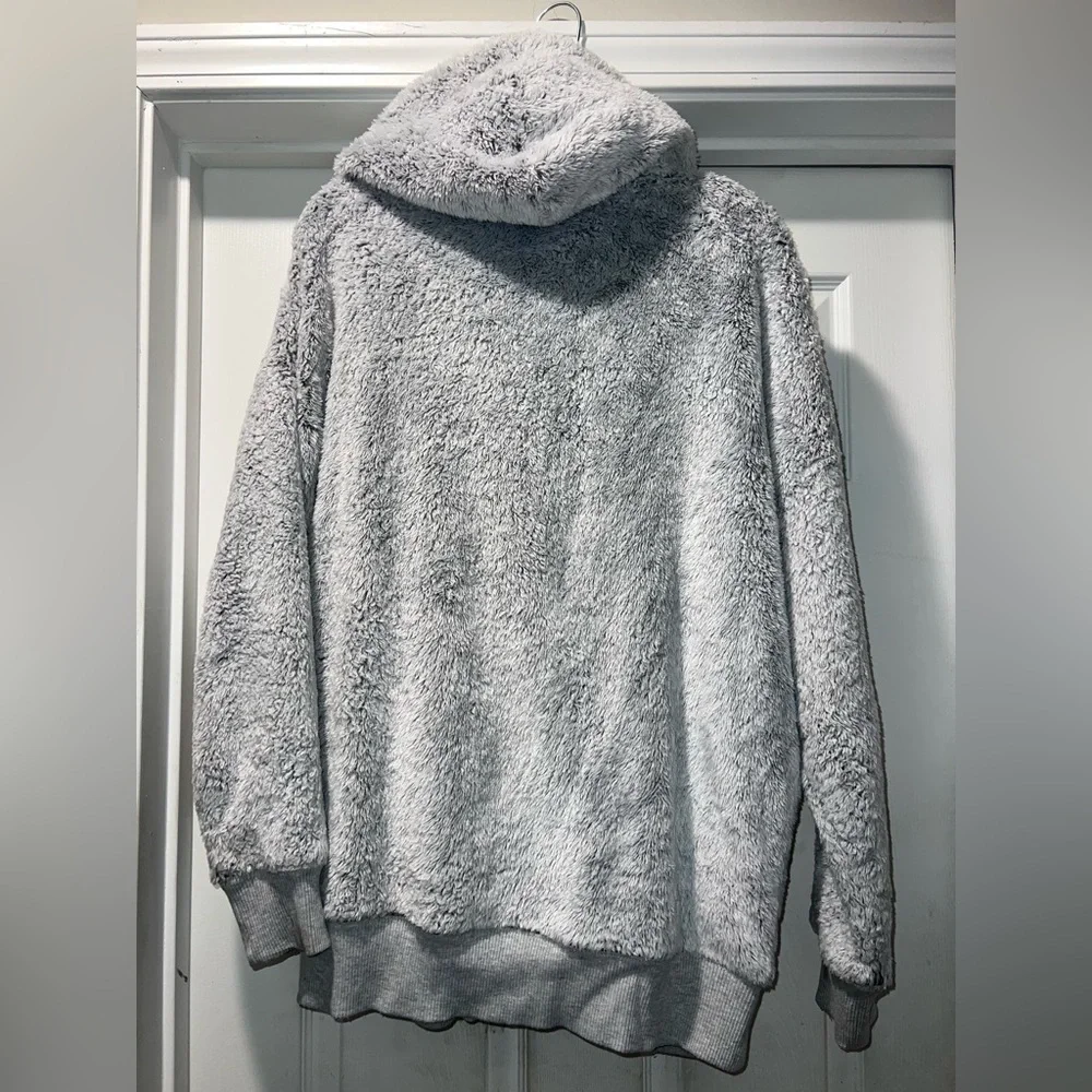 Aerie Women's Sherpa Sz Small “Oversized” Full Zip Hooded Jacket Gray Faux Fur - Picture 5 of 12